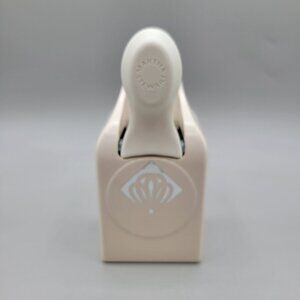 Martha Stewart Large Shell Paper Corner Punch Scallop Shaped